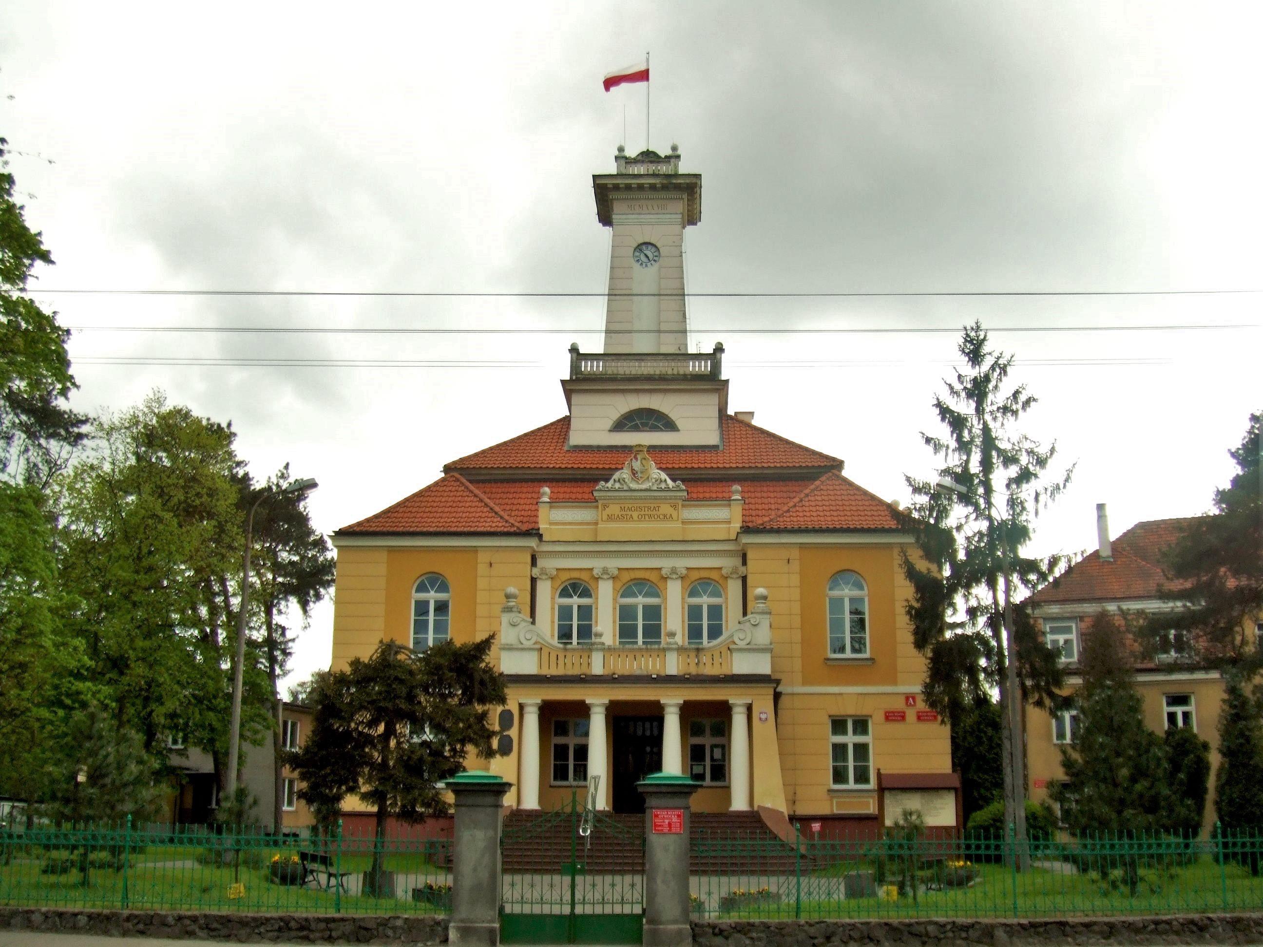Ratusz w Otwocku