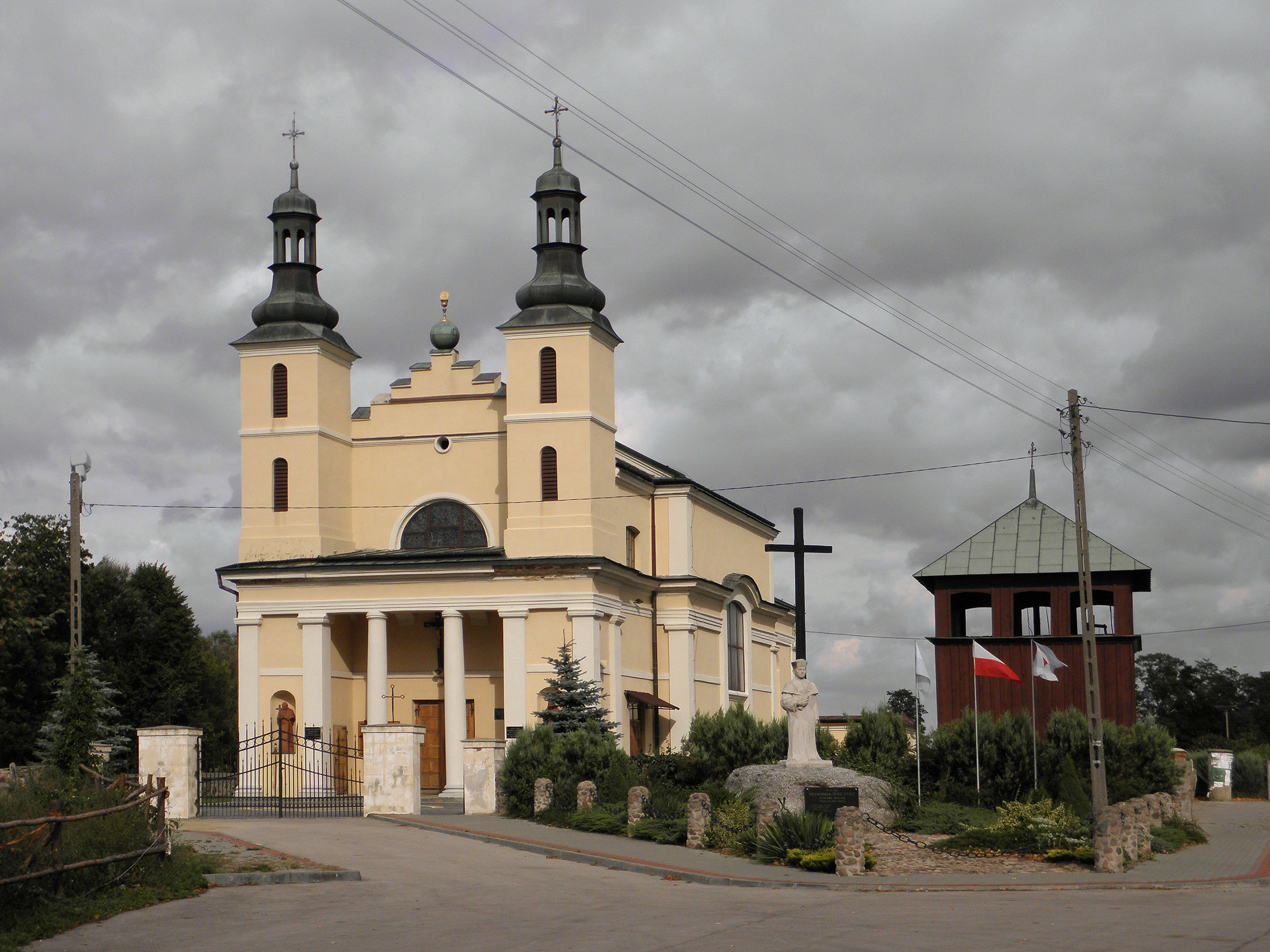Parafia św. Teresy z Ávila w Wyśmierzycach